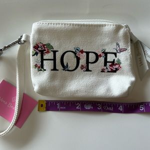 Vera Bradley Hope Wristlet